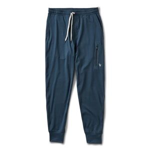 vuori men’s performance sunday joggers in “indigo”
